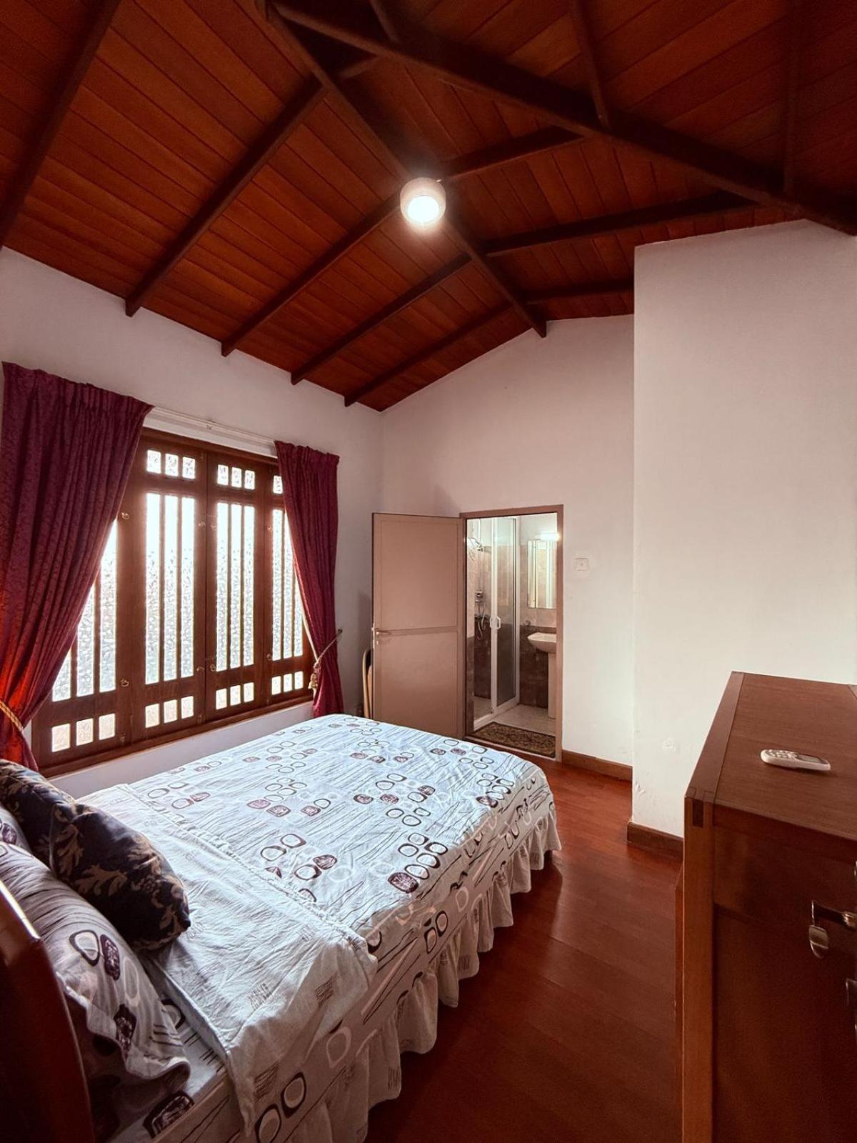 Resident View Homestay Kandy Exterior foto