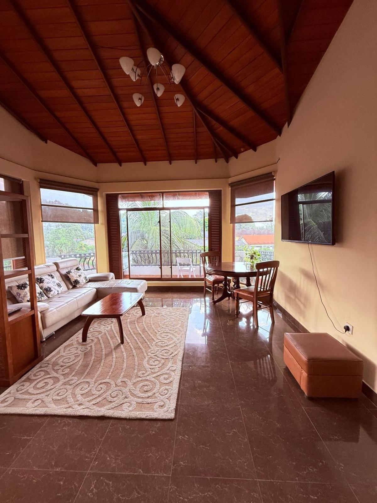 Resident View Homestay Kandy Exterior foto